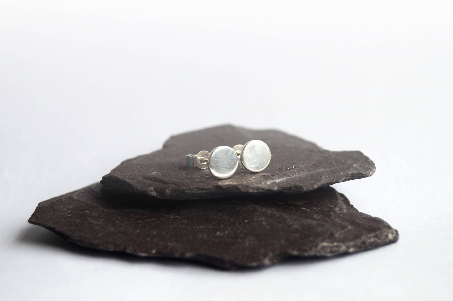 Sterling Silver Disc Earrings ~ earrings, silver,birthdays, silver earrings, studs, modern, minimal, geometric